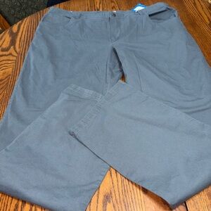 NWT COLUMBIA SIZE 42/34 MENS BLUE/GRAY OMNI-SHADE SUN PROTECTION PANTS. NICE